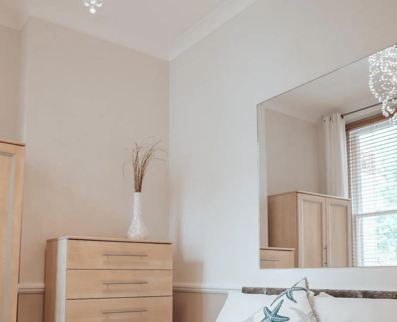 Central 2 Bed Apartment Walking Distance To Beach بورنماوث المملكة المتحدة
